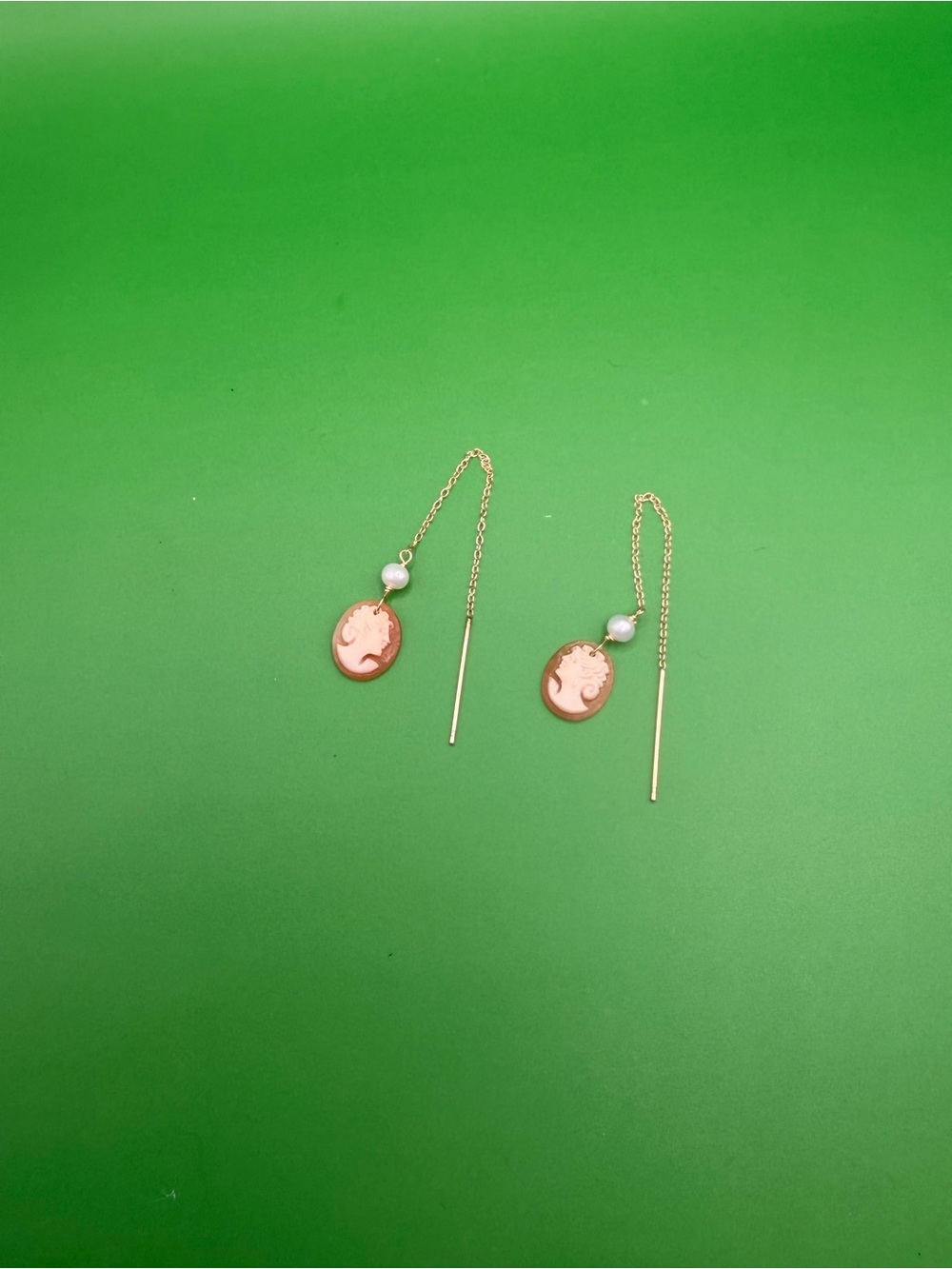 14k Yellow Gold Freshwater & Cameo Earrings.